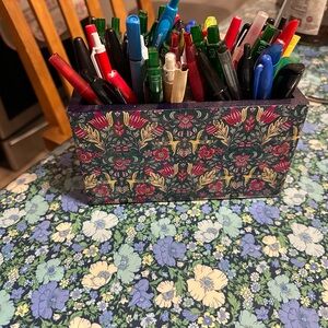 Floral Pen Holder with Assorted Pens